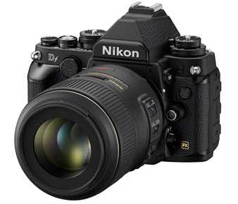 사진：Df + AF-S VR Micro-Nikkor 105mm f/2.8G IF-ED
