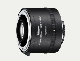 사진：AF-S TELECONVERTER TC-20E III